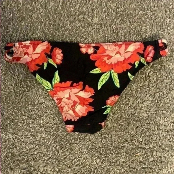 Cabana de Sol 2 Piece Bikini - Size L - Picture 3 of 3